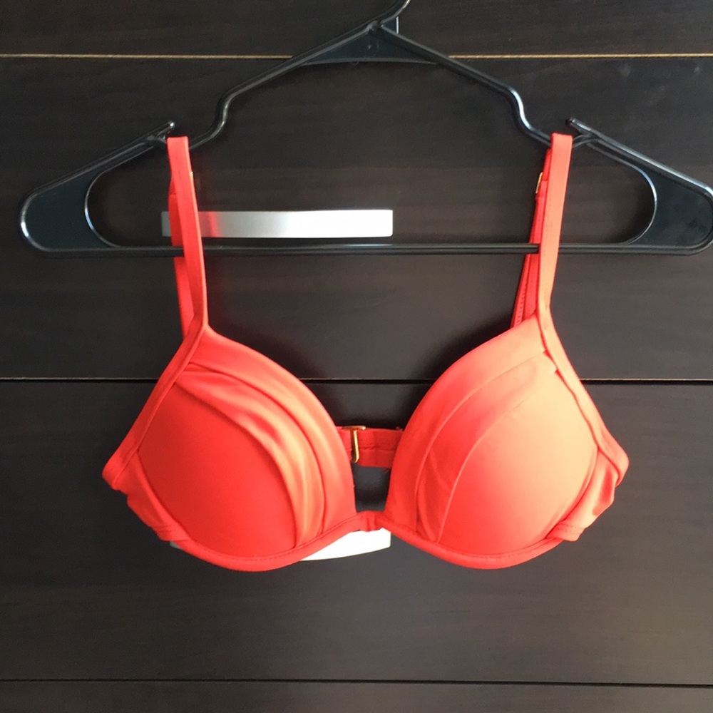 Red swim suit top size M